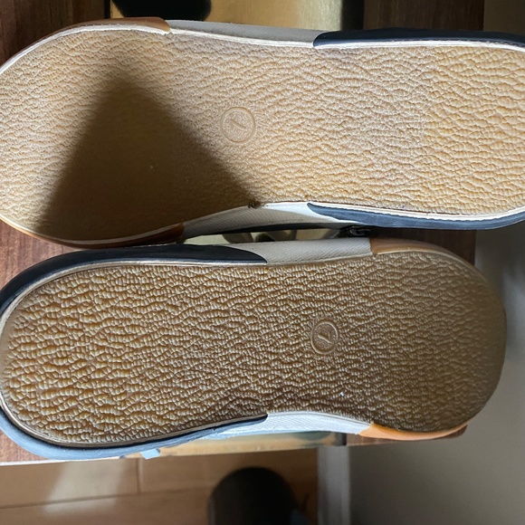 Target brand grey sneakers women's size 7 - Picture 8 of 10